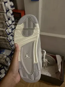 Special offer Batch Air Jordan 4 WMNS Frozen Moments AQ9129-001 review Shaniece 04