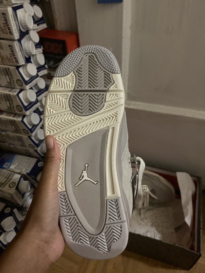 Special offer Batch Air Jordan 4 WMNS Frozen Moments AQ9129-001 review Shaniece 03