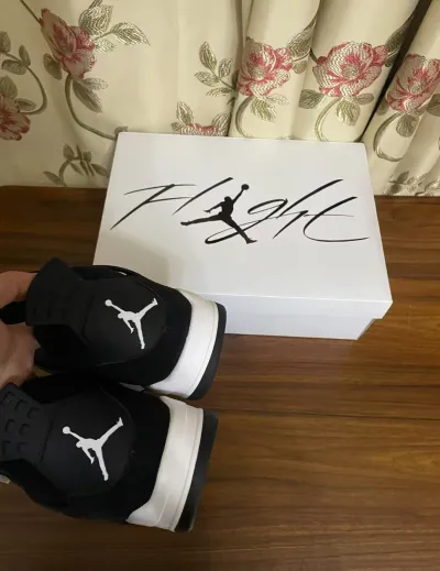 PK God Batch Air Jordan 4 White Thunder FQ8138-001 review B*** 03