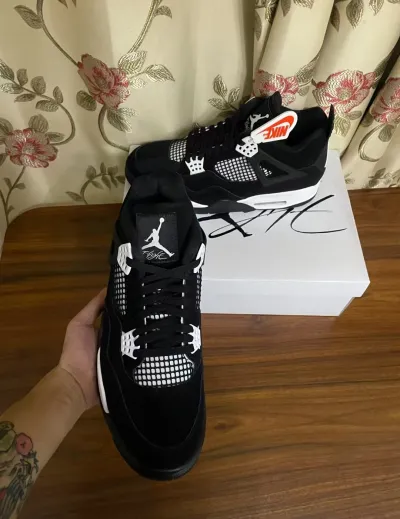 PK God Batch Air Jordan 4 White Thunder FQ8138-001 review B*** 01