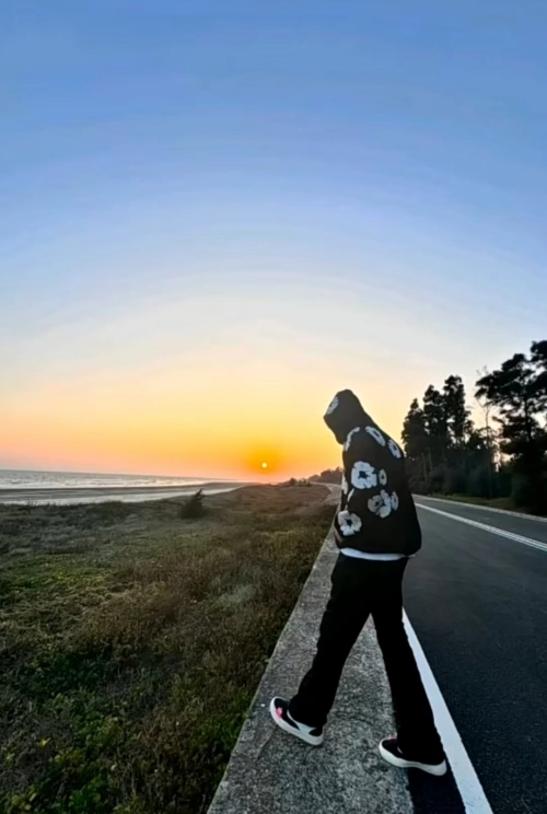 Denim Tears The Cotton Wreath Sweatshirt Black SS23 review 