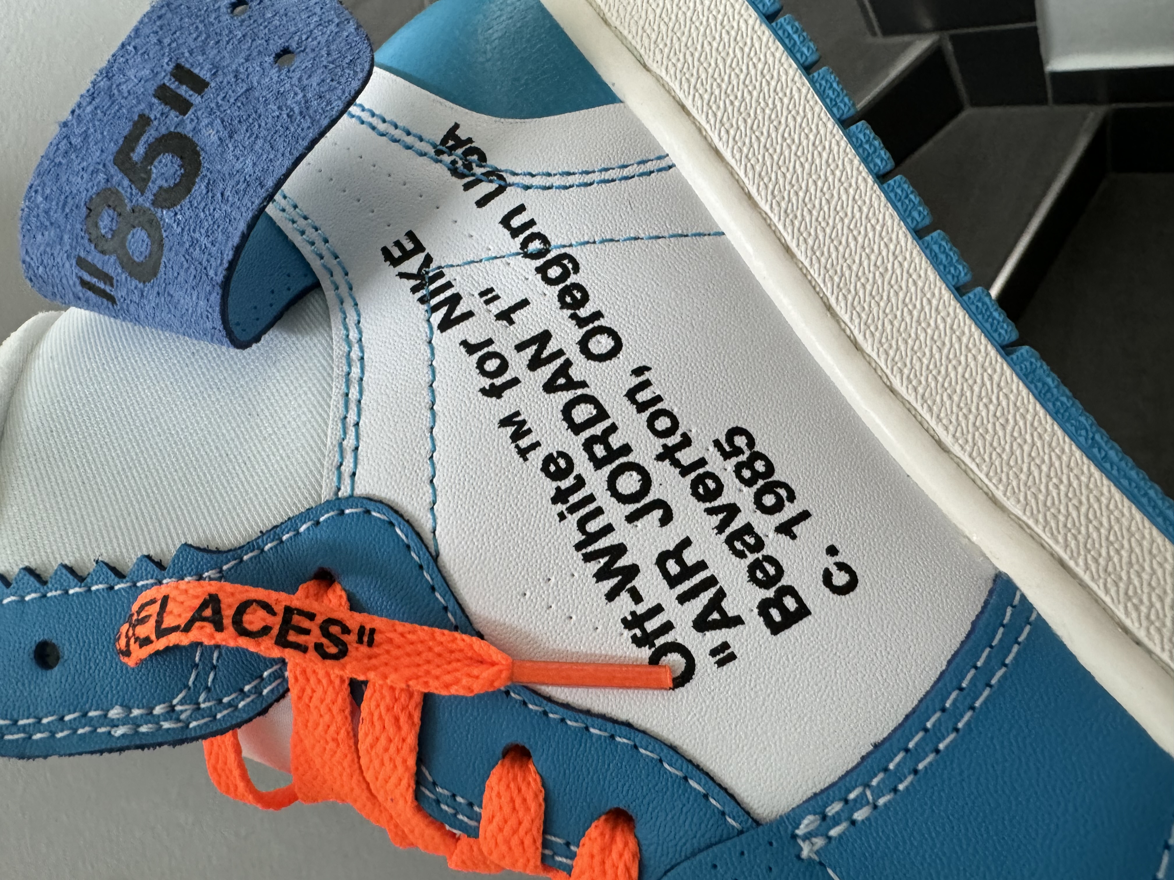 PK God Batch Air Jordan 1 Retro High Off-White University Blue AQ0818-148 review Hubergames 03