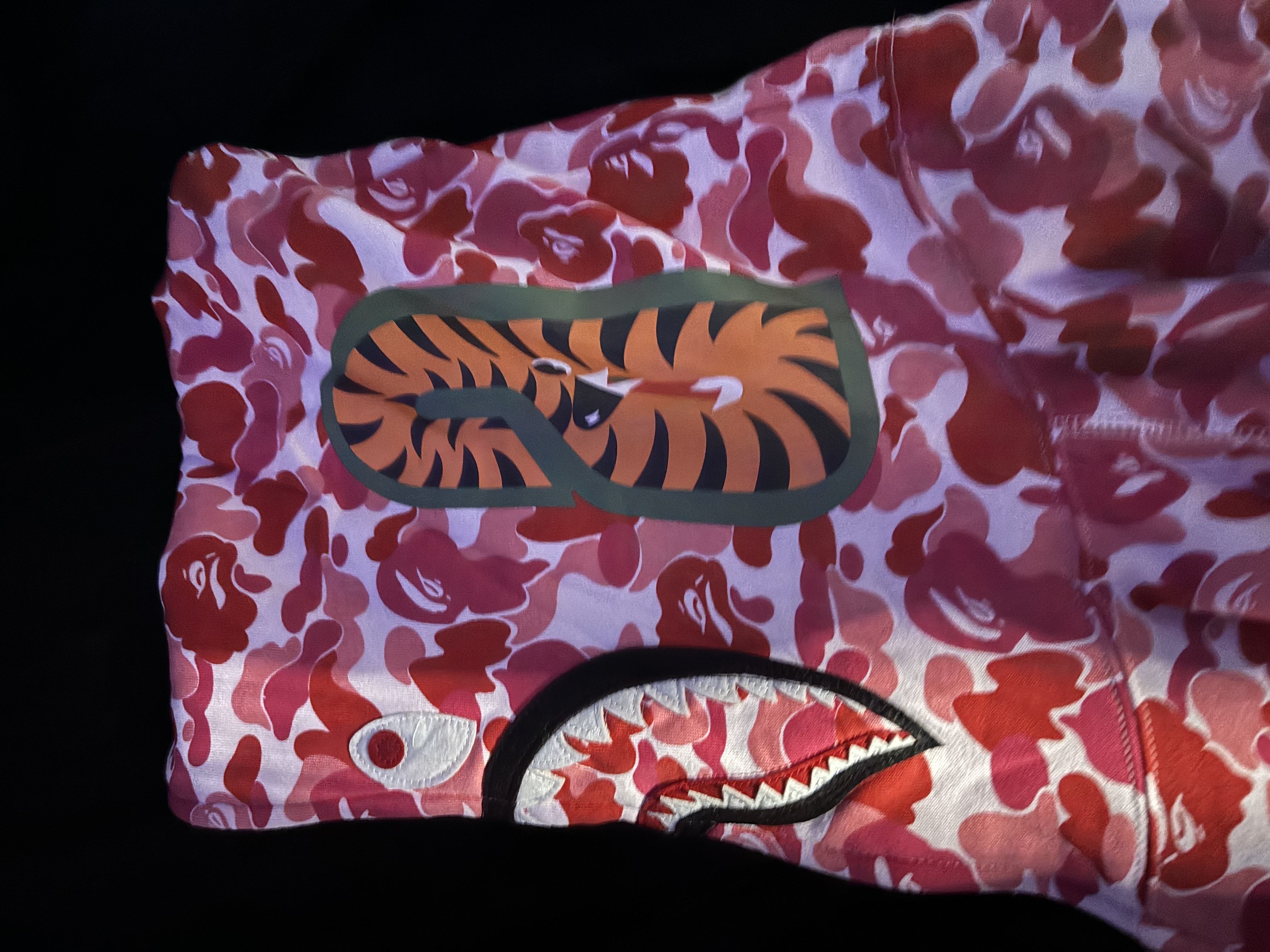 BAPE ABC Camo Shark Full Zip Hoodie Pink review Gerko 05