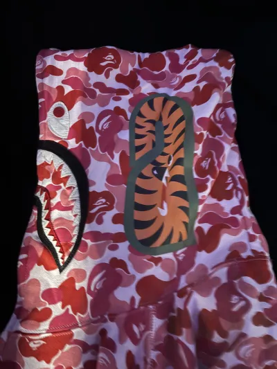 BAPE ABC Camo Shark Full Zip Hoodie Pink review Gerko 05