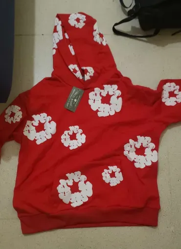 Denim Tears The Cotton Wreath Sweatshirt Red review tabitha harris 00