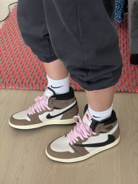 LJR Batch Air Jordan 1 Retro High Travis Scott CD4487-100  review 1