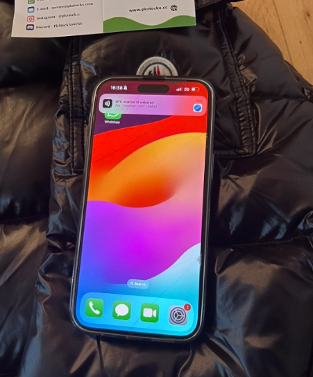 Moncler Maya Short Down Jacket Black (NFC) review 