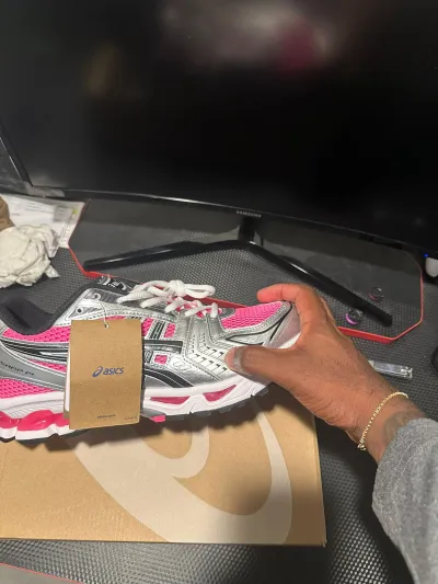 ASICS Gel Kayano 14 Pink Glow review Emiliano