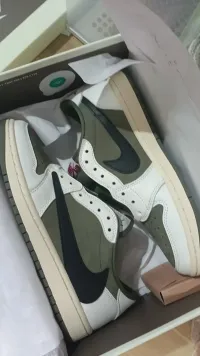 PK God Batch Air Jordan 1 Retro Low OG SP Travis Scott Medium Olive DM7866-200 review 0