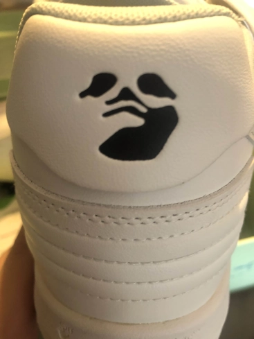 PK God Batch OFF-WHITE Out Of Office Cloud White OMIA189R2 1LEA00 20101 review T*** 02