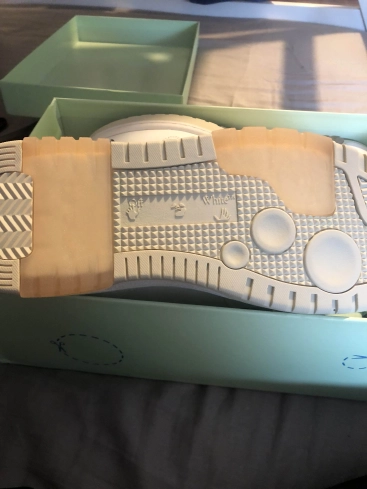 PK God Batch OFF-WHITE Out Of Office Cloud White OMIA189R2 1LEA00 20101 review T*** 03