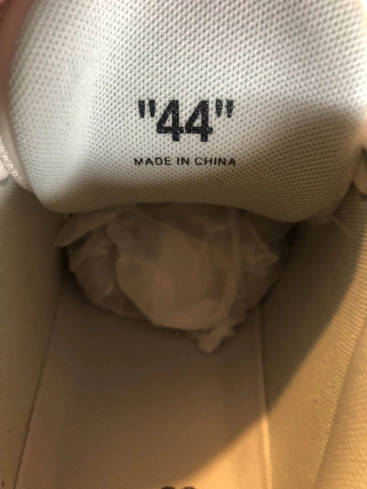 PK God Batch OFF-WHITE Out Of Office Cloud White OMIA189R2 1LEA00 20101 review T*** 06