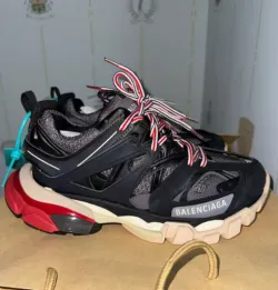 Pkstockx 542436 W1GB1 1000 Balenciaga Tess S.Black Red review Sean McCartney