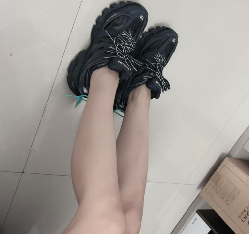 Balenciaga Track Sneaker Black review Maarit