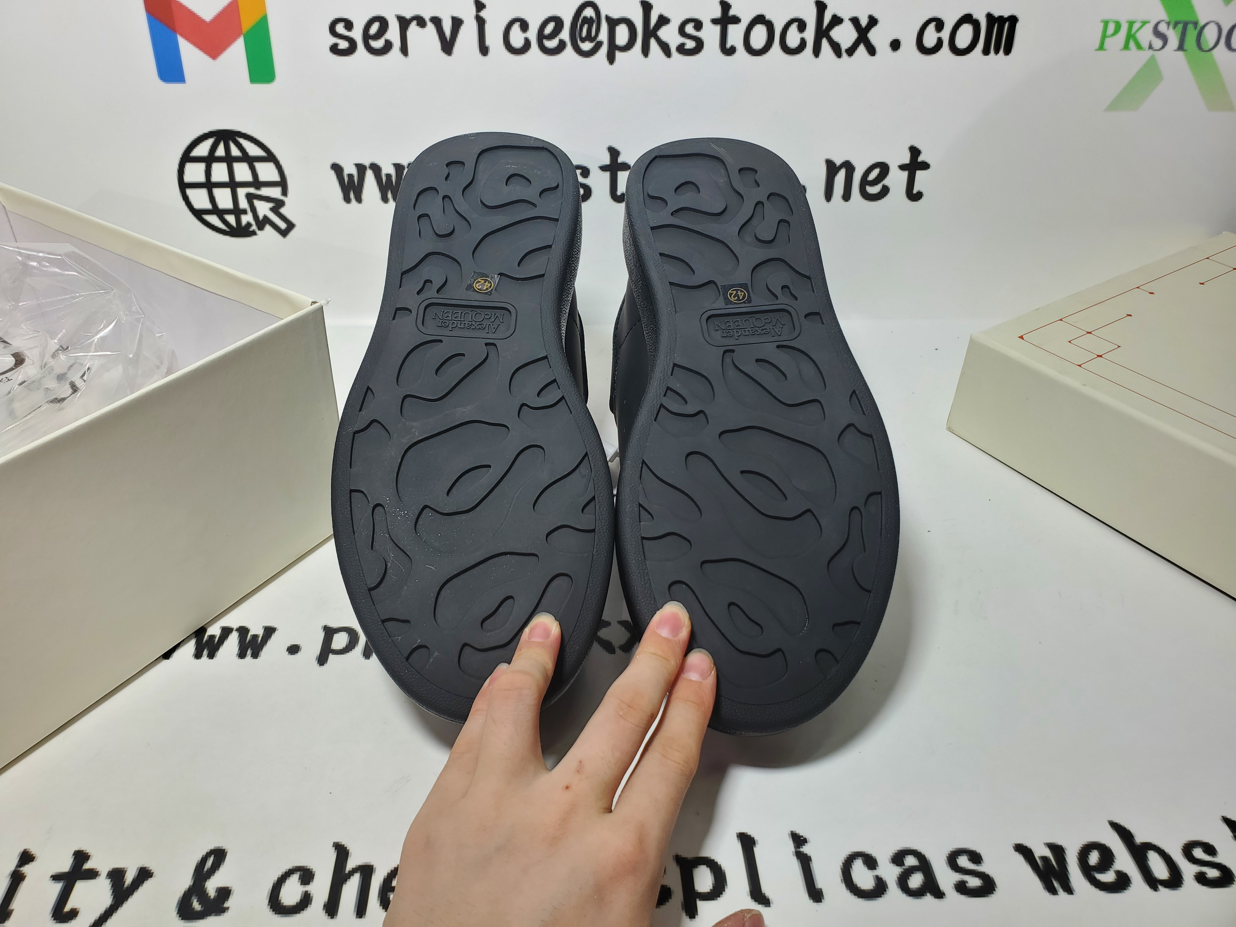 PK God Batch Alexander McQueen Oversized Graffiti Black review L*** 04