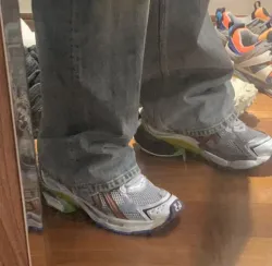 PK God Batch Balenciaga Runner Silver Purple 677403W3RB68123 review Emily 02