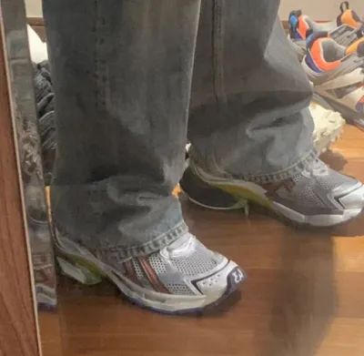 PK God Batch Balenciaga Runner Silver Purple 677403W3RB68123 review Emily 01