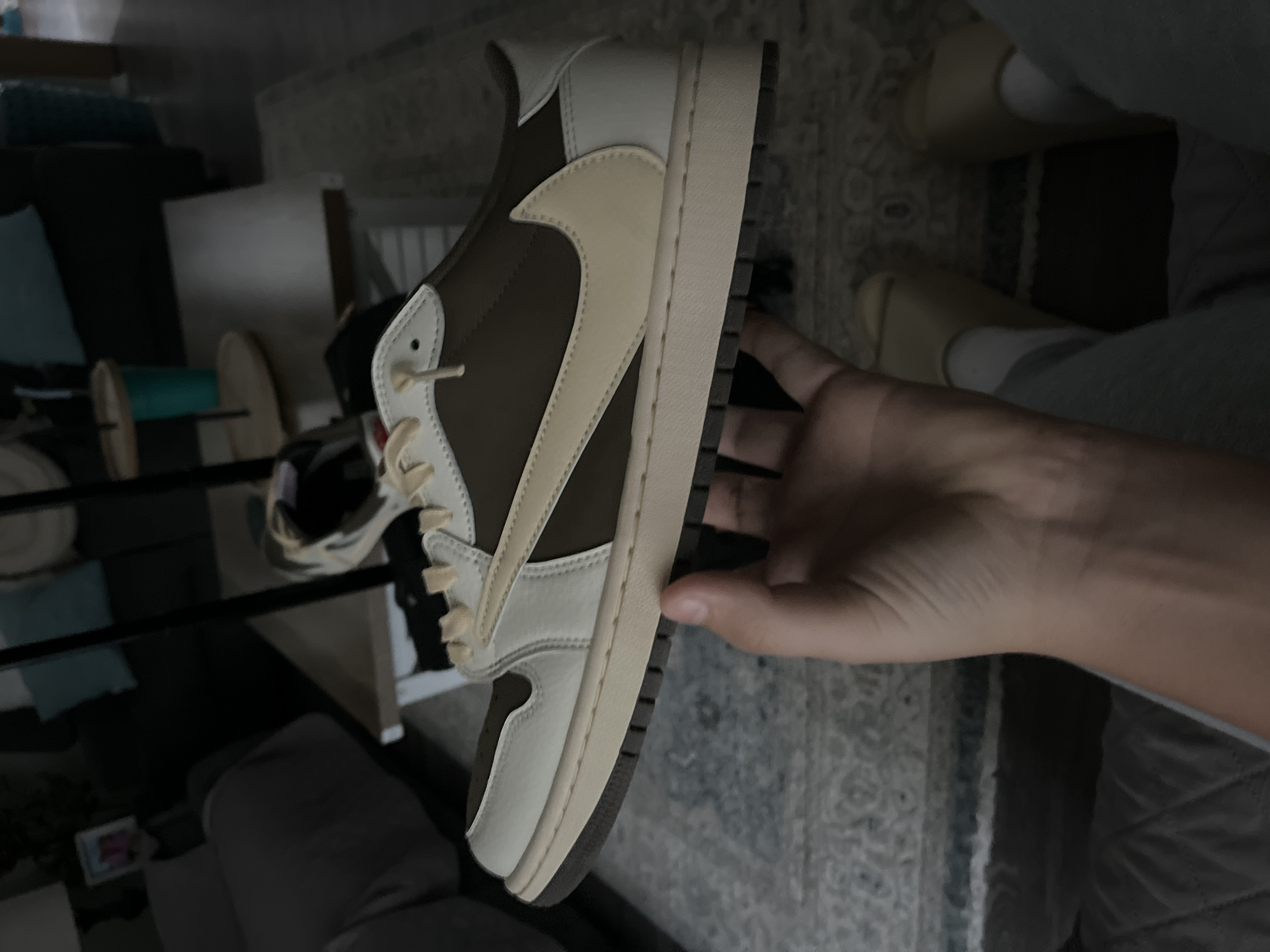 【Flash Sale】Air Jordan 1 Retro Low OG SP Travis Scott Reverse Mocha DM7866-162  review … 01