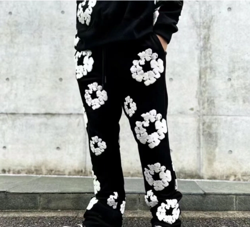 Denim Tears The Cotton Wreath Sweatpants Black review 