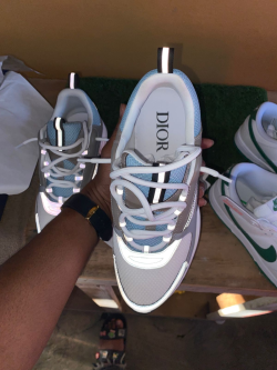 PK God Batch Dior B22 Whie Blue 3SN231YXX H865 review Ismail Jabri 03