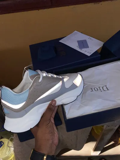 PK God Batch Dior B22 Whie Blue 3SN231YXX H865 review Ismail Jabri 01