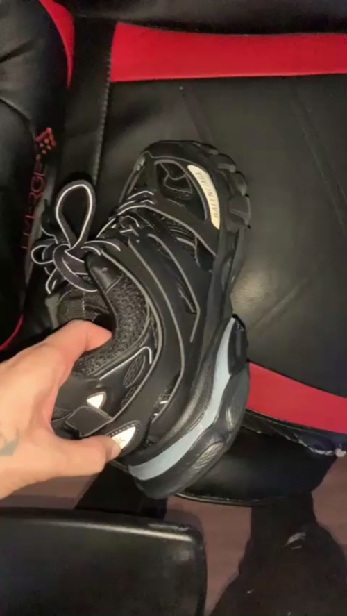 Balenciaga Track Black 555032 W1GB7 1000 (LED) review W*** 01