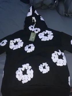 Denim Tears The Cotton Wreath Sweatshirt Black SS23 review H*** 01