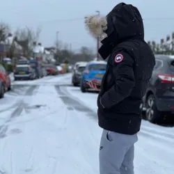 Canada Goose Wyndham Parka review J***