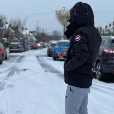 Canada Goose Wyndham Parka review J***