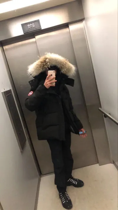 Canada Goose Wyndham Parka review H***
