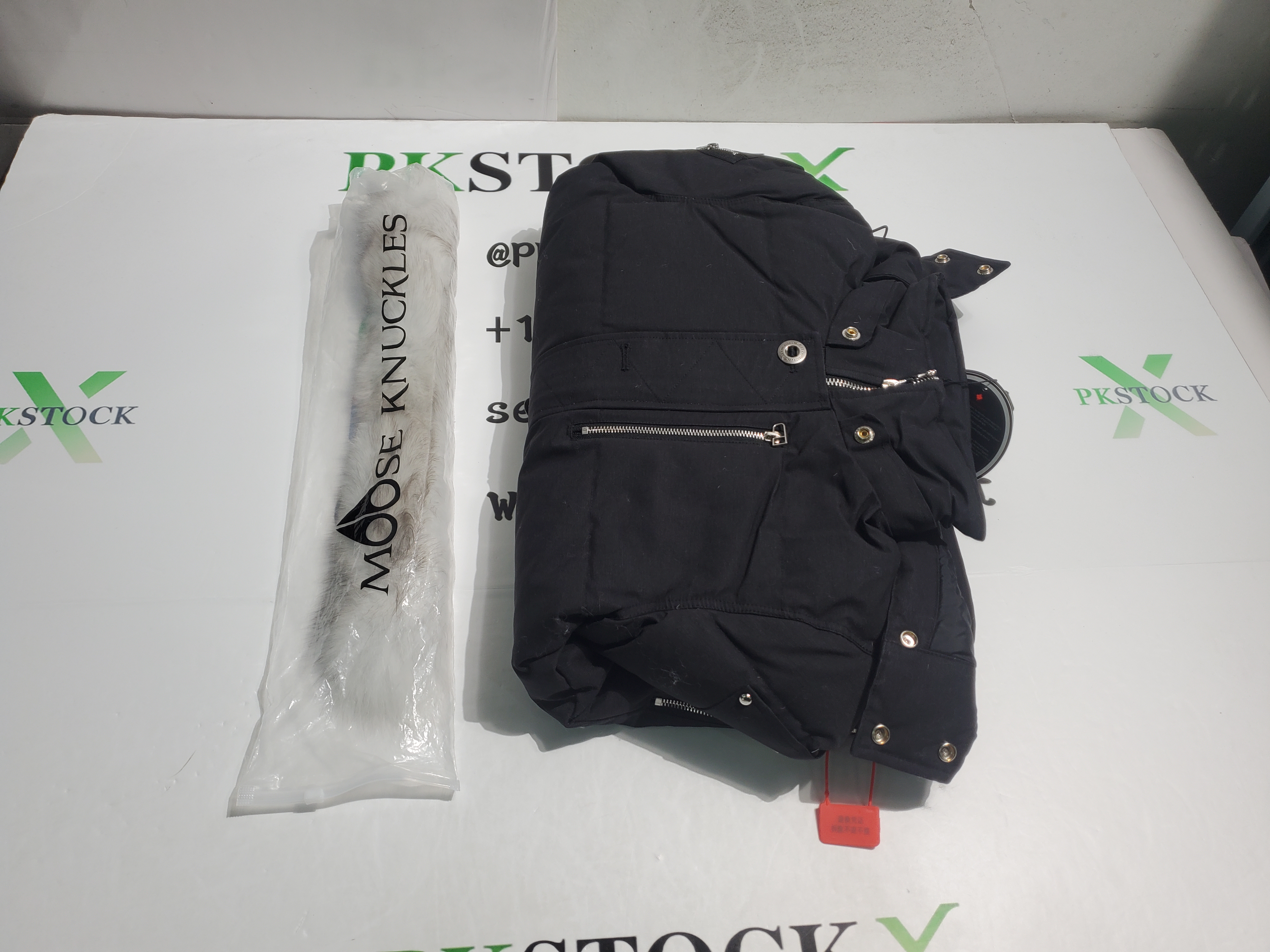 Moose Knuckles ORIGINAL 3Q FUR Black/Whites review N*** 01