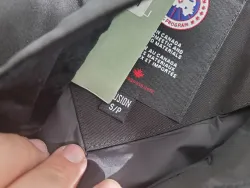 Canada Goose Wyndham Parka review D*** 02