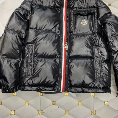 MONCLER Montbeliard Down Jacket (NFC) review T*** 01