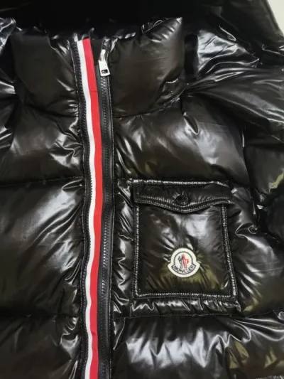 MONCLER Montbeliard Down Jacket (NFC) review H*** 01