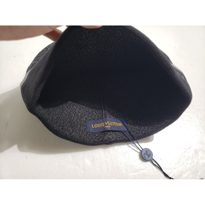 LOUIS VUITTON My Monogram Eclipse Hat review D*** 02