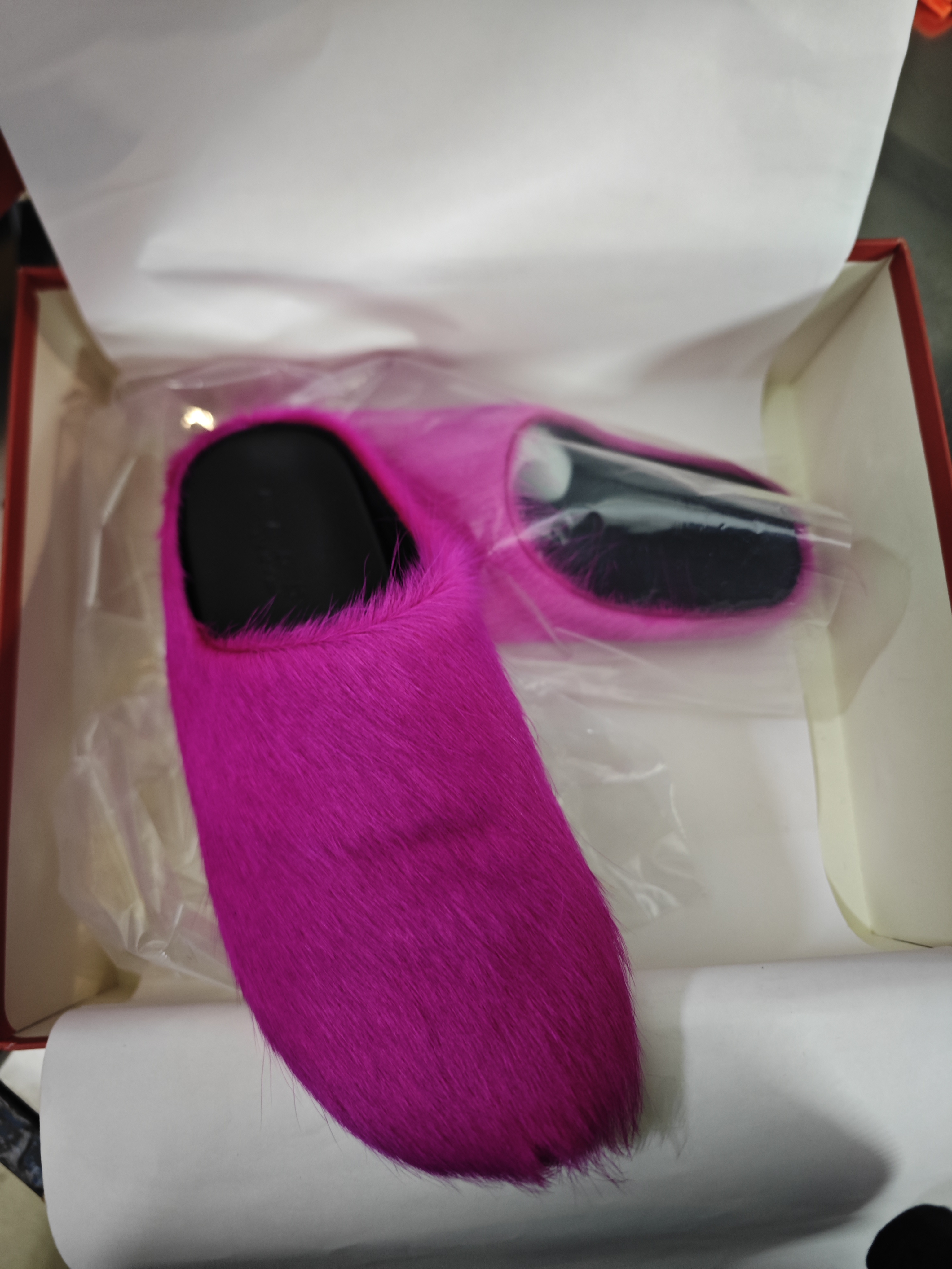 Marni Long hair Calfskin Fussbett Sabot White SBMR000600P412200W02 review R*** 01