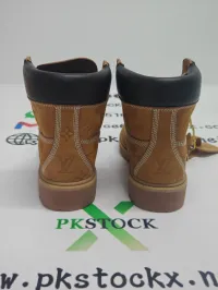 LOUIS VUITTON x Timberland 6-In Ankle Boot Brown review 1