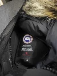 Canada Goose Wyndham Parka review 4