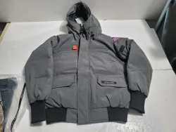 Canada Goose Jacket Chilliwack Bomber Heritage Graphite review R*** 02