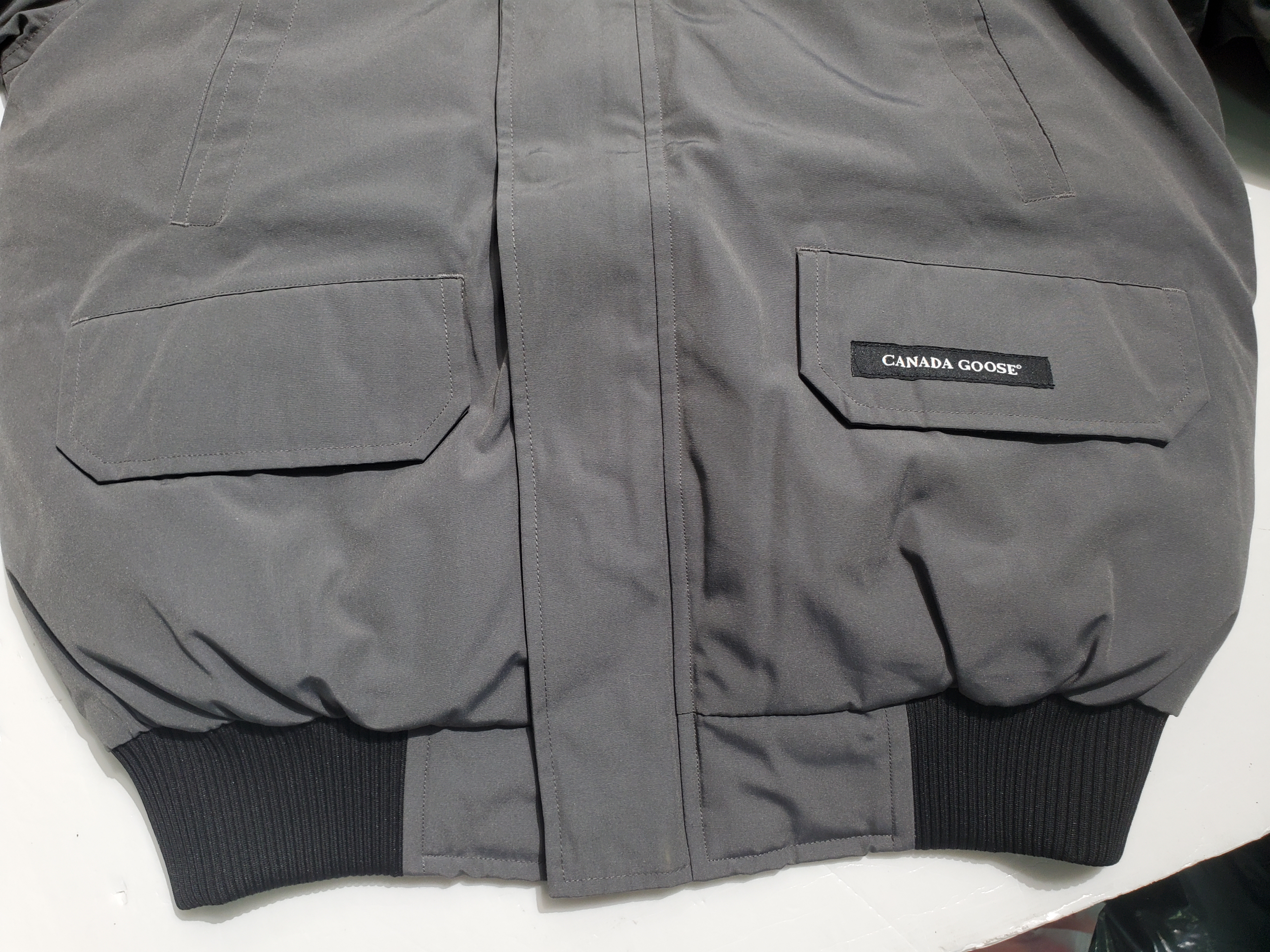 Canada Goose Jacket Chilliwack Bomber Heritage Graphite review R*** 04