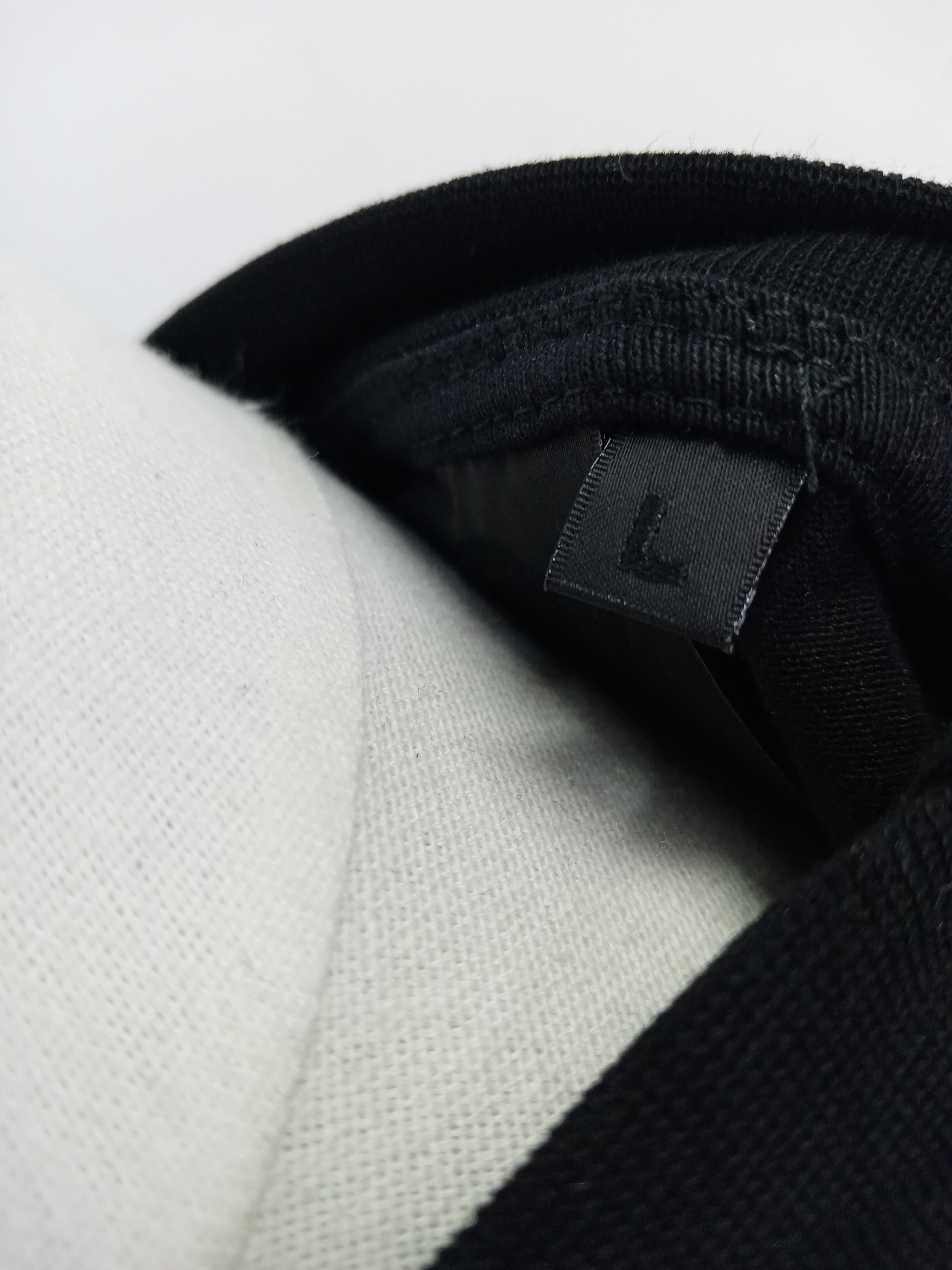 SYNA WORLD LOGO TWINSET BLACK SET review F*** 03