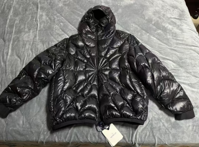 Moncler Violier Spider-Man Short Down Jacket Black review E*** 03