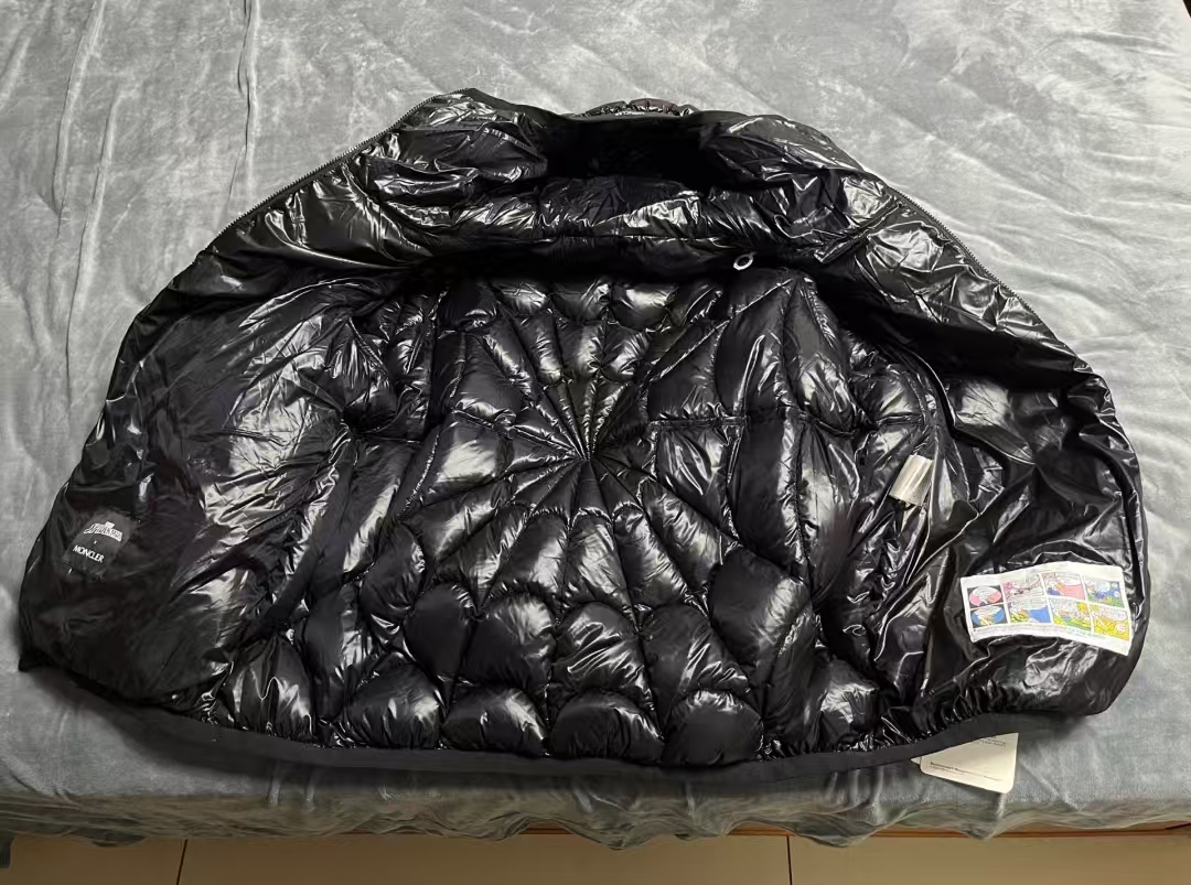 Moncler Violier Spider-Man Short Down Jacket Black review E*** 06