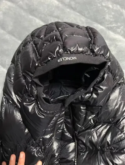 Moncler Violier Spider-Man Short Down Jacket Black review E*** 01