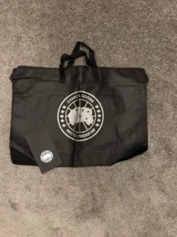 Canada Goose Wyndham Parka Black Label Coastal Grey review Y*** 01