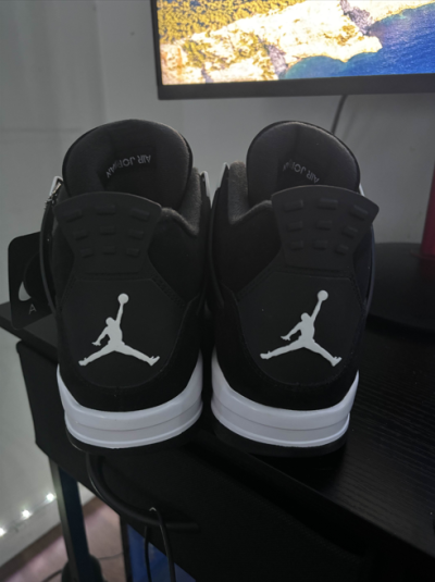 PK God Batch Air Jordan 4 White Thunder FQ8138-001 review W*** 04