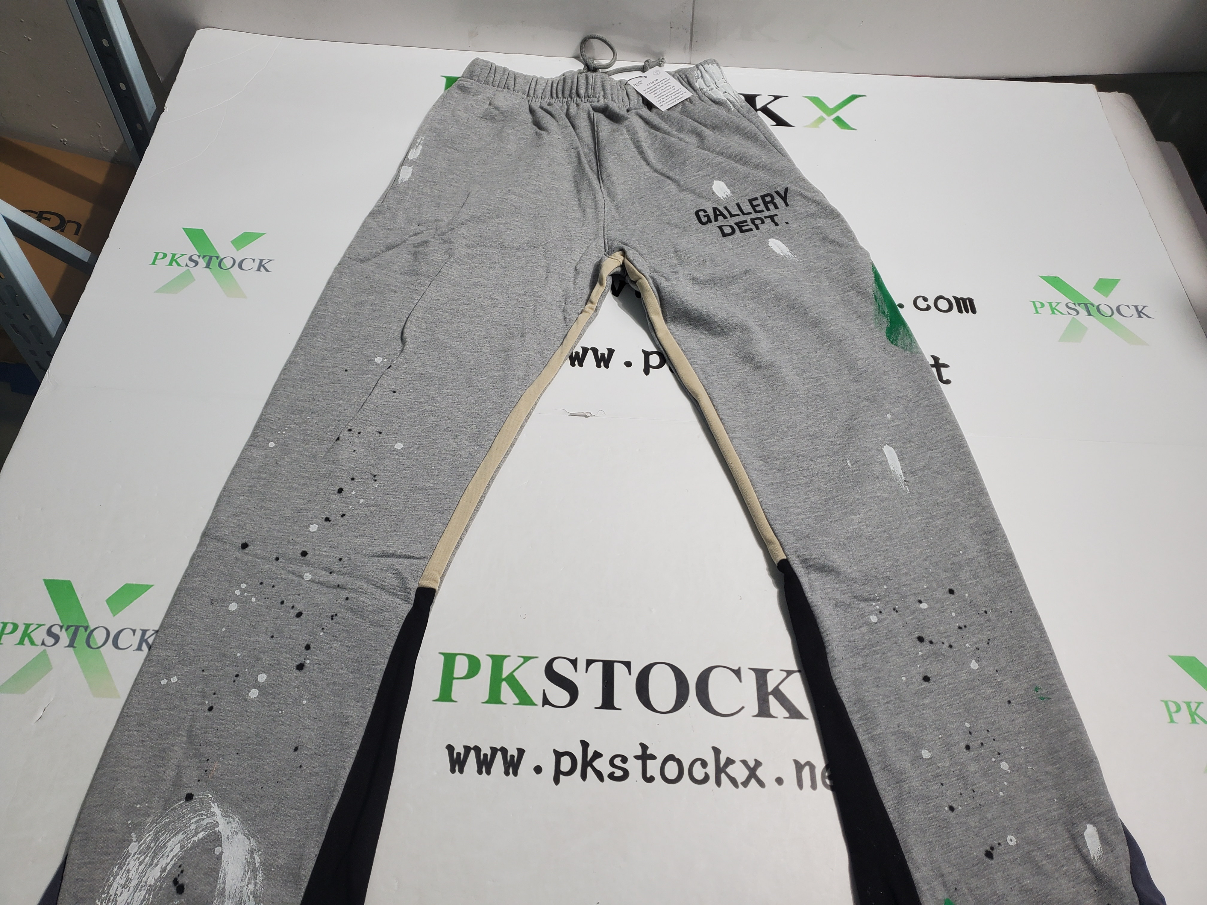 Gallery Dept. Painted Flare Sweat Pants Heather Grey review 1