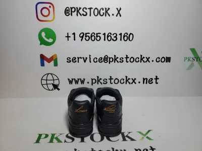 PK God Batch Louis Vuitton Trainer Black 1A7WET review G*** 03