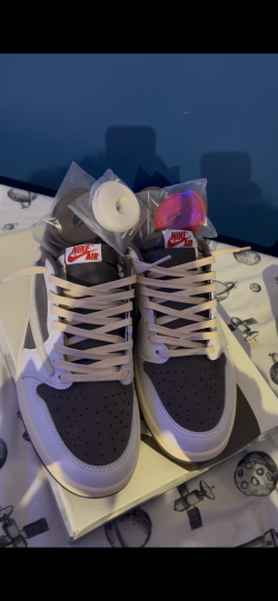 PK God Batch Air Jordan 1 Retro Low OG SP Travis Scott Reverse Mocha DM7866-162  review Keegan Raymond 06
