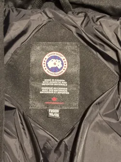 Canada Goose Wyndham Parka review T*** 07